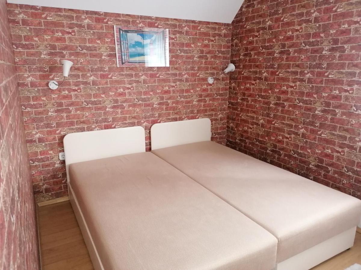 Taban Apartman Dunakeszi Extérieur photo