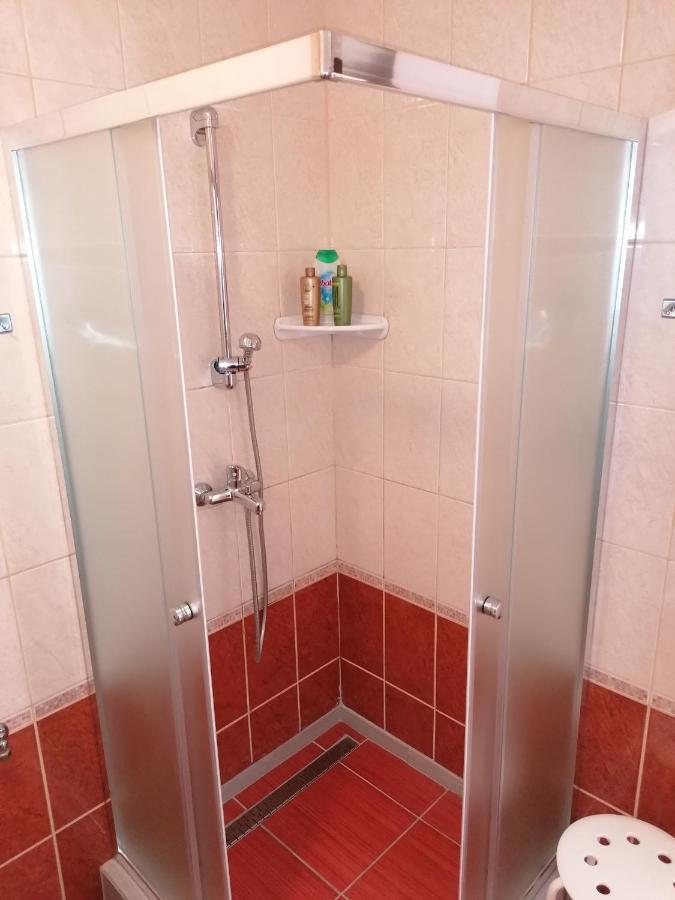 Taban Apartman Dunakeszi Extérieur photo